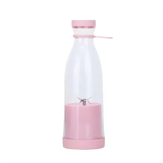 Mini juicer is a must-have at home