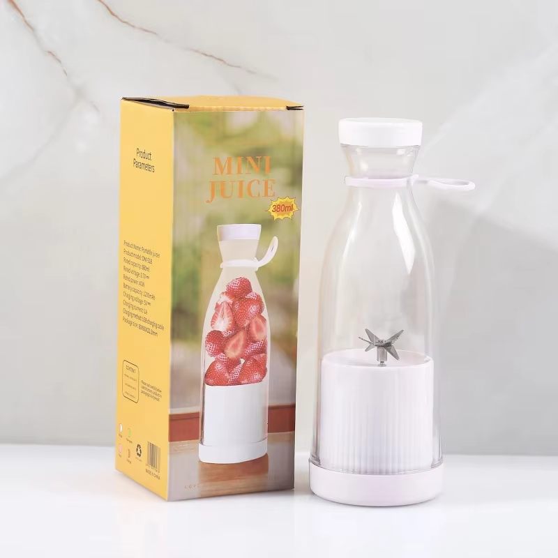 Mini juicer is a must-have at home