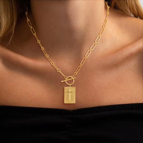 ✝️ Cross Pendant Paperclip Chain Necklace, 14K Gold & Silver Plated, Unisex, Waterproof and Sweat-Resistant, Fade-Proof
